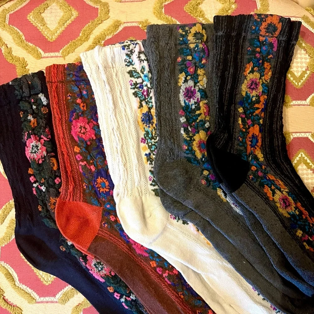 New! Chic Paris Floral Sweater Socks Dark Academia Whimsigoth Cozy